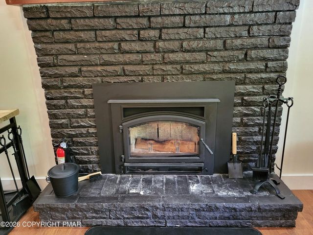8 Wolf Way, Kidder Twp, PA 18211