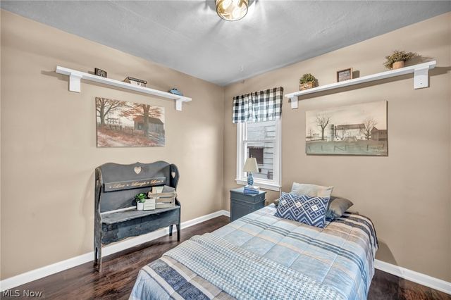 15313 Fernway Drive, Maple Heights, OH 44137