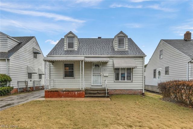 15313 Fernway Drive, Maple Heights, OH 44137