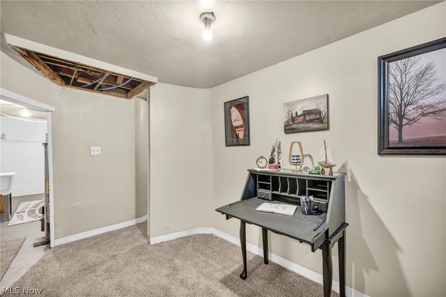 15313 Fernway Drive, Maple Heights, OH 44137