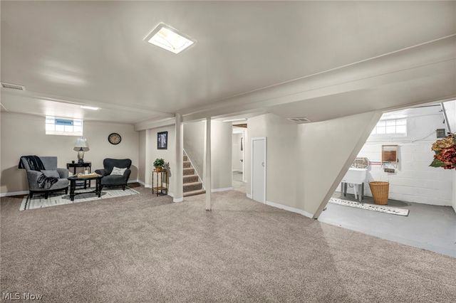 15313 Fernway Drive, Maple Heights, OH 44137