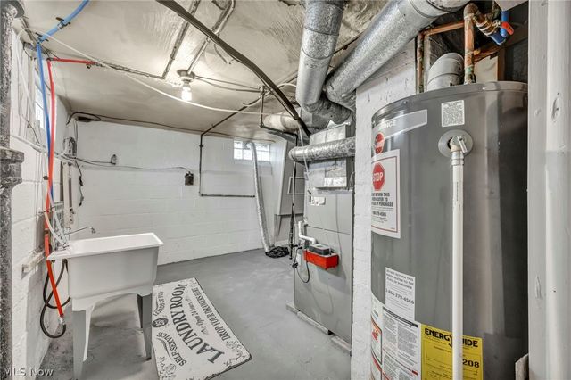 15313 Fernway Drive, Maple Heights, OH 44137