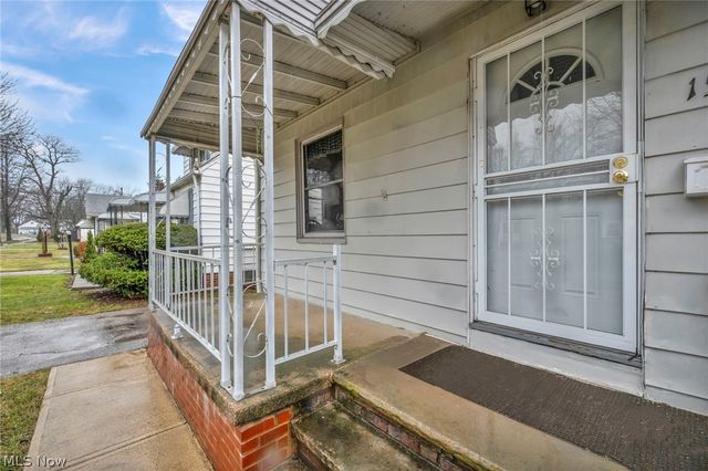 15313 Fernway Drive, Maple Heights, OH 44137