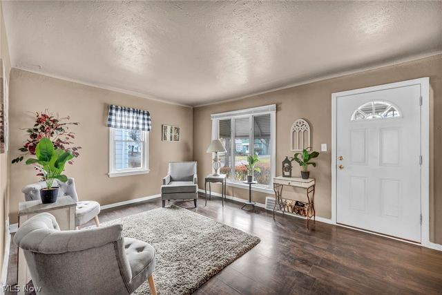 15313 Fernway Drive, Maple Heights, OH 44137