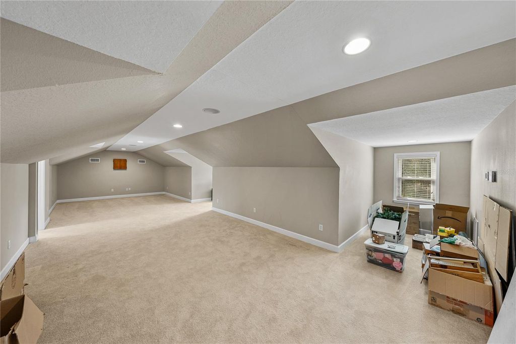 Image 43 of property listing at 27154 RAVENS BROOK ROAD, Wesley Chapel, FL 33544