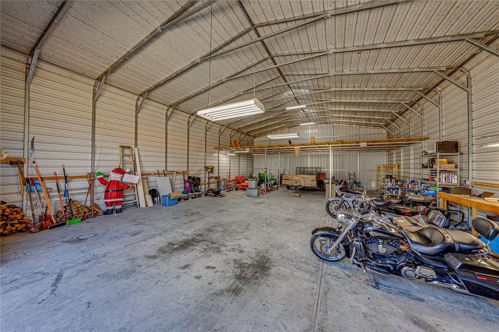 Image 61 of property listing at 27154 RAVENS BROOK ROAD, Wesley Chapel, FL 33544