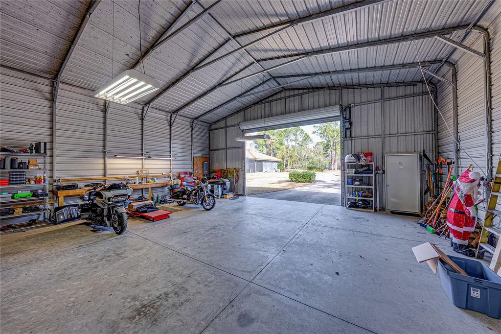 Image 62 of property listing at 27154 RAVENS BROOK ROAD, Wesley Chapel, FL 33544