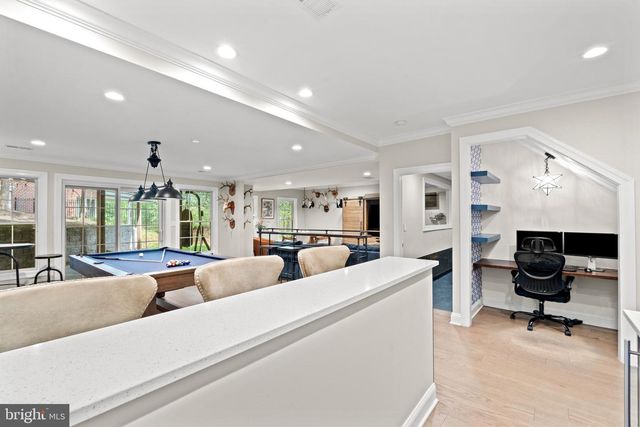 9200 TOWN GATE LN, Bethesda, MD 20817