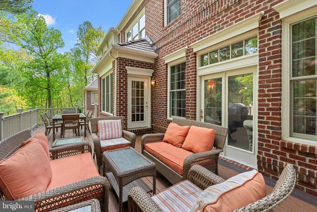 9200 TOWN GATE LN, Bethesda, MD 20817