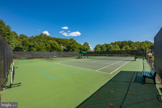 9200 TOWN GATE LN, Bethesda, MD 20817