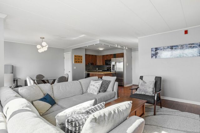 5 Bayard Road 810, Shadyside, PA 15213