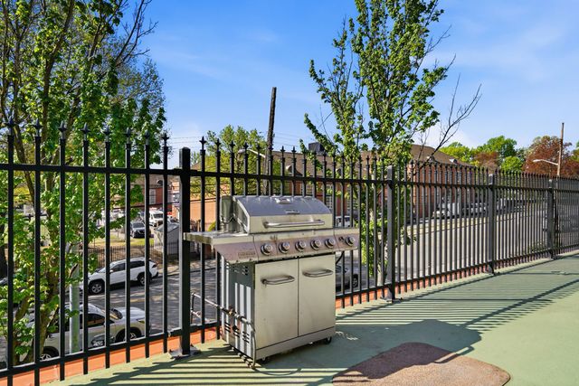 5 Bayard Road 810, Shadyside, PA 15213