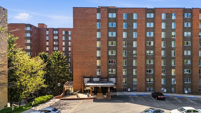 5 Bayard Road 810, Shadyside, PA 15213