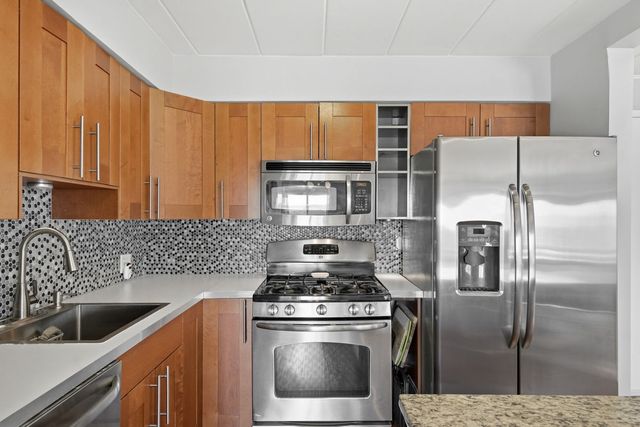5 Bayard Road 810, Shadyside, PA 15213