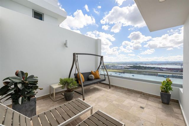 404 DE LA CONSTITUCIÓN AVENUE 2307, San Juan, PR 00901