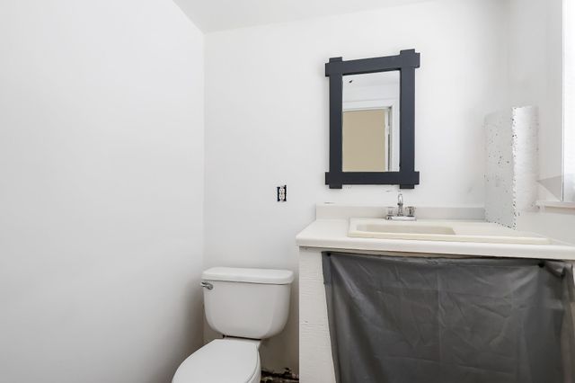 2 Mulberry Street, Windham, NH 03087