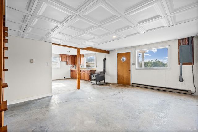 794 Little Dogwood Road, Spout Spring, VA 24593