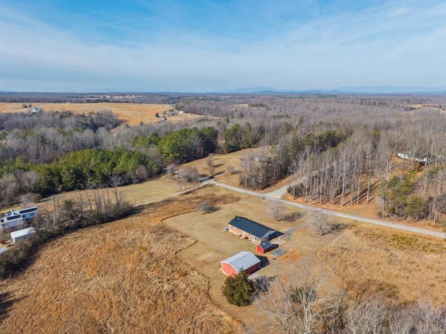 794 Little Dogwood Road, Spout Spring, VA 24593