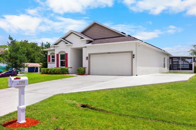 1502 SW Kosnar Avenue, Port St. Lucie, FL 34953