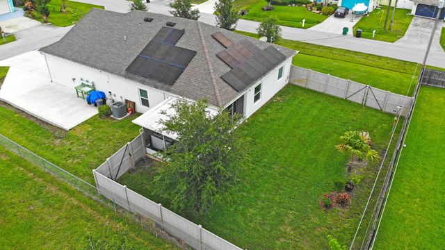 1502 SW Kosnar Avenue, Port St. Lucie, FL 34953