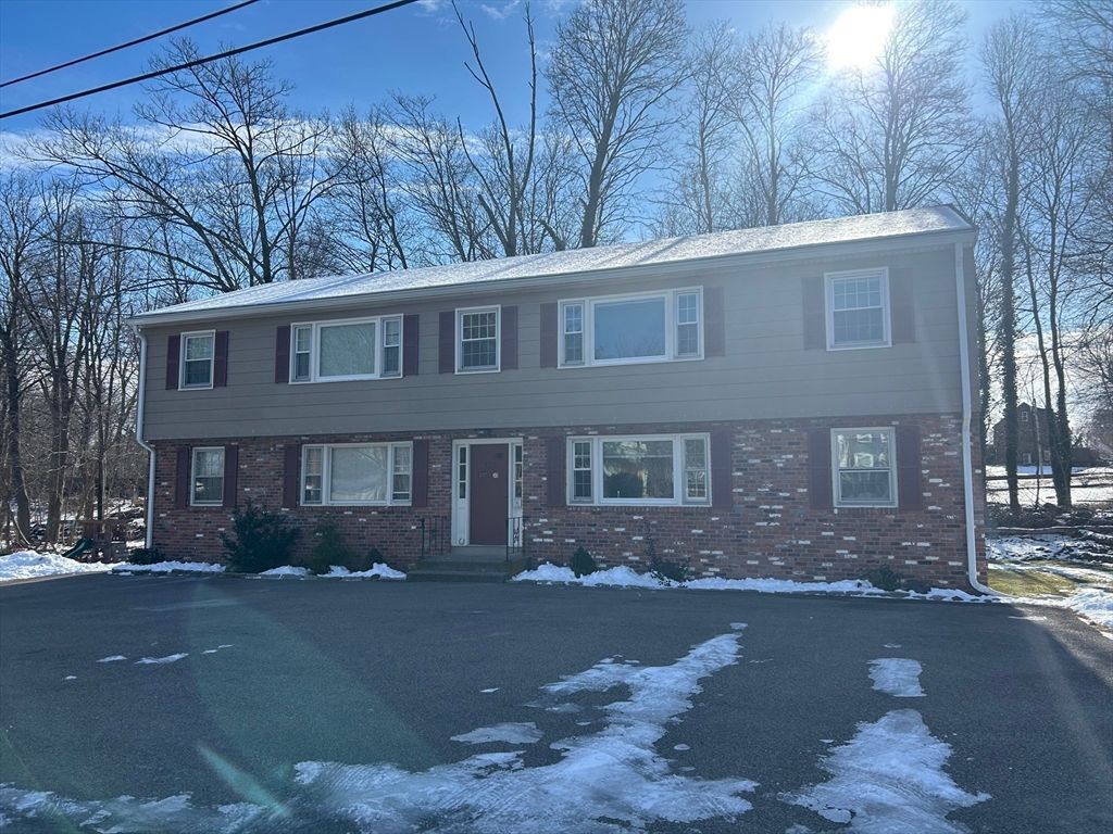 30 South St D, North Attleboro, MA 02760