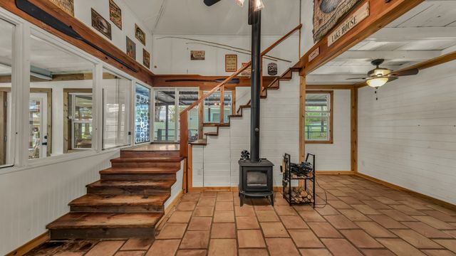 2005 E Lake Drive, Weatherford, TX 76087
