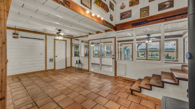 2005 E Lake Drive, Weatherford, TX 76087