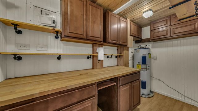 2005 E Lake Drive, Weatherford, TX 76087