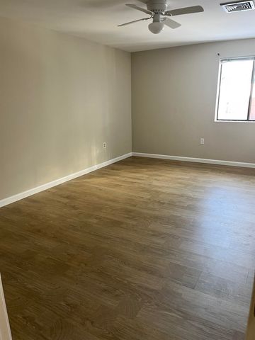 11 Blackstone Dr Apt 1136, Nashua, NH 03063