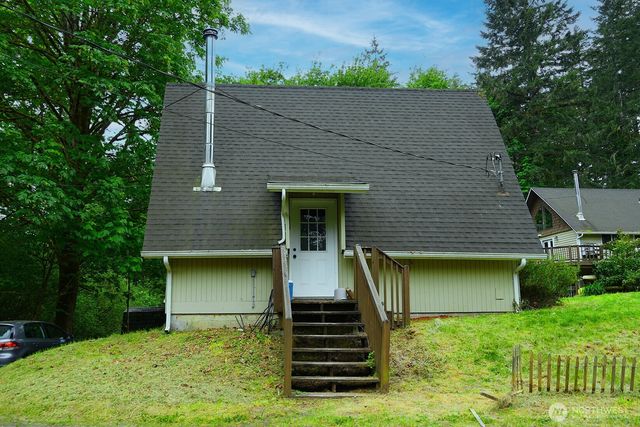 7512 Mirimichi Drive NW, Olympia, WA 98502