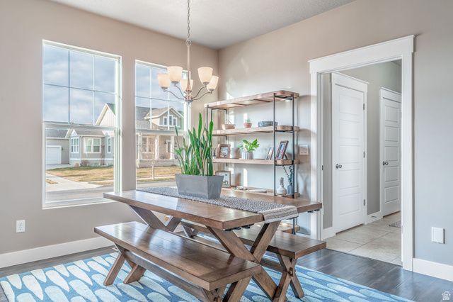 356 N APPLE LEAF AVE, Kaysville, UT 84037