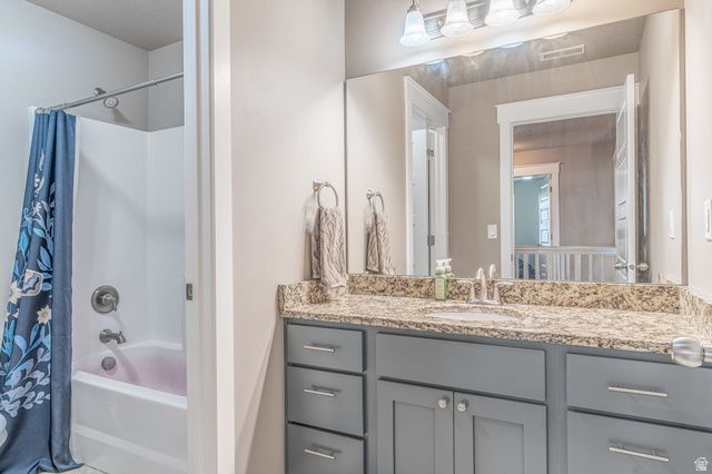 356 N APPLE LEAF AVE, Kaysville, UT 84037