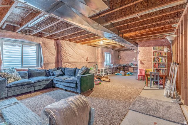 356 N APPLE LEAF AVE, Kaysville, UT 84037