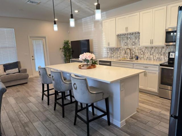 2877 Bard Street, Palm Springs, FL 33406