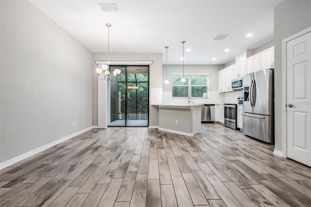 9248 FOX SPARROW ROAD, Tampa, FL 33626