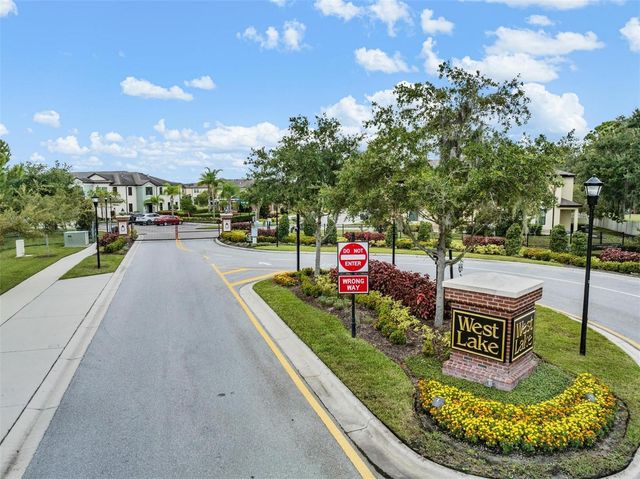9248 FOX SPARROW ROAD, Tampa, FL 33626
