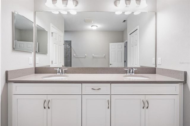 9248 FOX SPARROW ROAD, Tampa, FL 33626