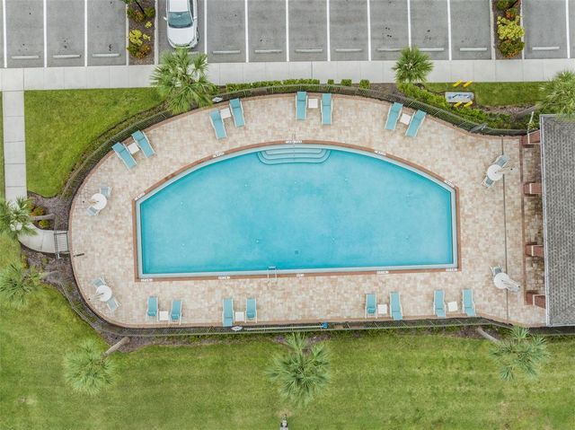 9248 FOX SPARROW ROAD, Tampa, FL 33626