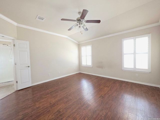 8510 El Camino Ct, San Antonio, TX 78254
