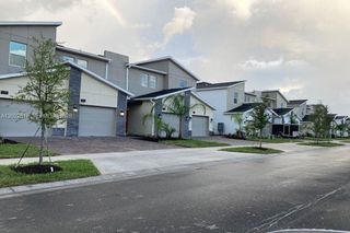 1171 CHALLENGE DR 1171, Davenport, FL 33896