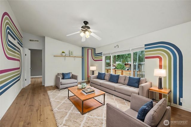 17011 Wisteria Court SE, Yelm, WA 98597