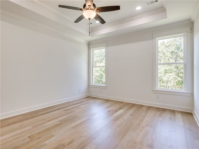 4 Dingwall Lane, Bella Vista, AR 72715