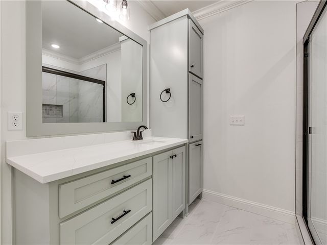 4 Dingwall Lane, Bella Vista, AR 72715