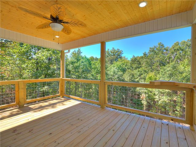 4 Dingwall Lane, Bella Vista, AR 72715