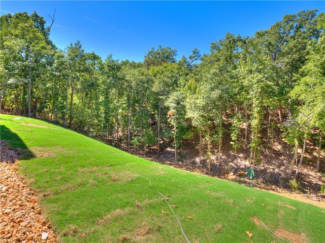 4 Dingwall Lane, Bella Vista, AR 72715