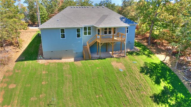 4 Dingwall Lane, Bella Vista, AR 72715