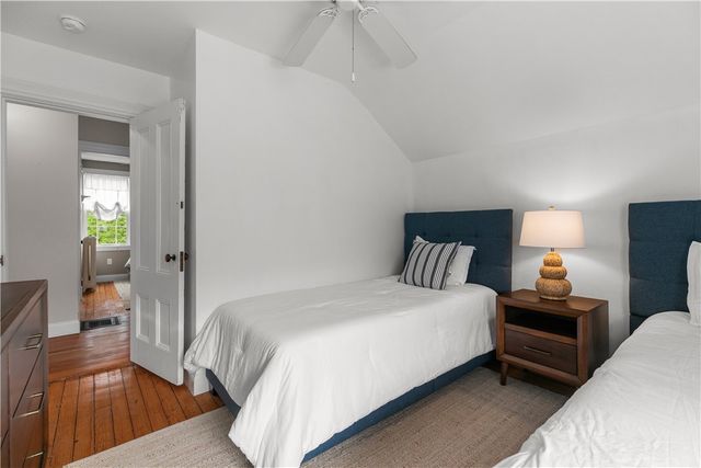 11 Ann Street, Newport, RI 02840
