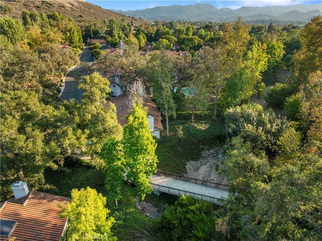 4042 Stoneriver Court, Westlake Village, CA 91362
