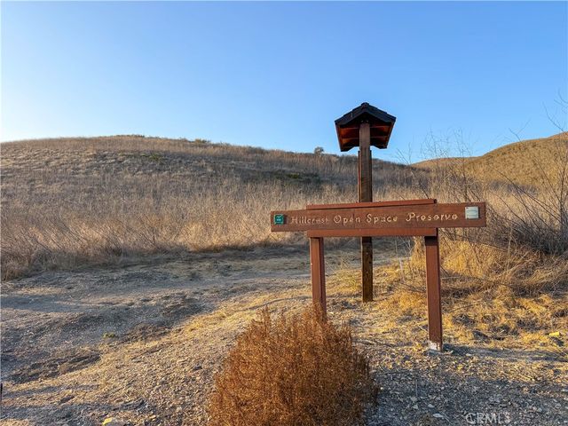 4042 Stoneriver Court, Westlake Village, CA 91362