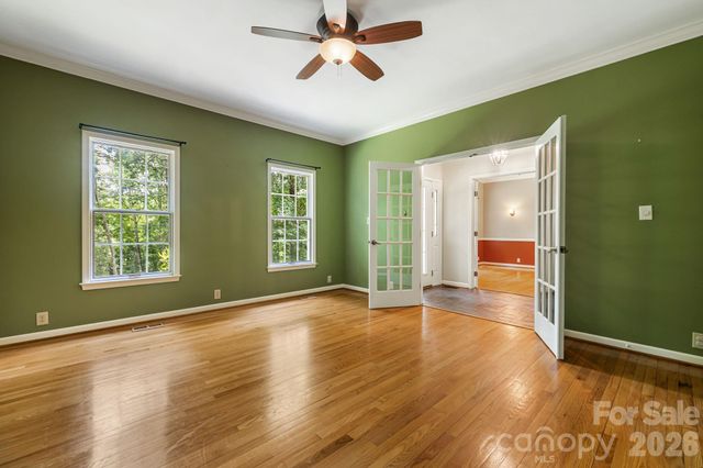 94 Paradise Cove Road, Penrose, NC 28766